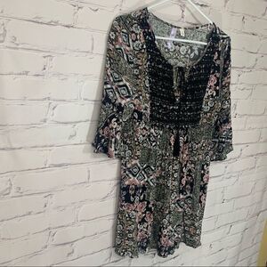 Alya small blouse‎